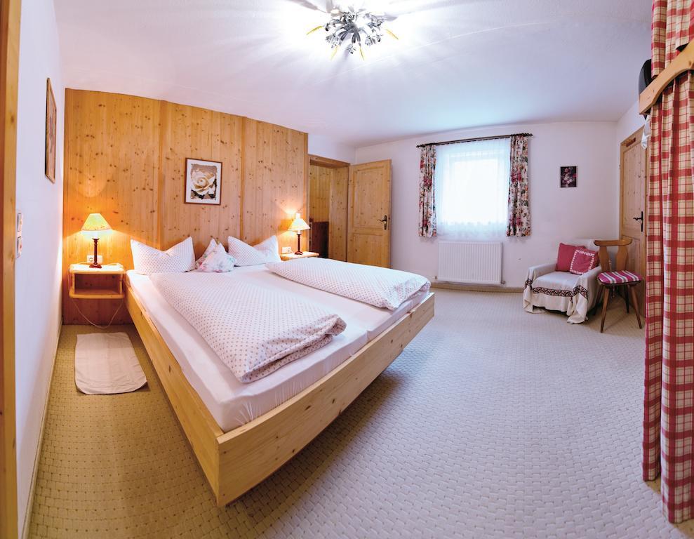 Gasthof Pension Lanzenhof Going am Wilden Kaiser Bagian luar foto