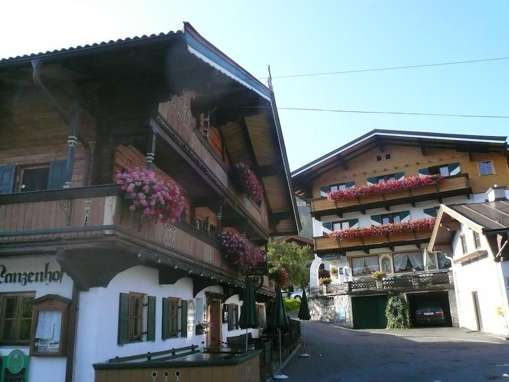 Gasthof Pension Lanzenhof Going am Wilden Kaiser Bagian luar foto